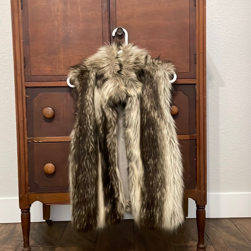 Ci Sono Faux Fur Vest